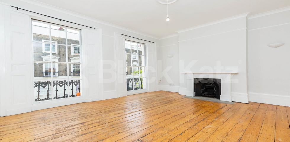 			NEW INSTRUCTION!, 3 Bedroom, 1 bath, 1 reception Flat			 Calthorpe Street, BLOOMSBURY 